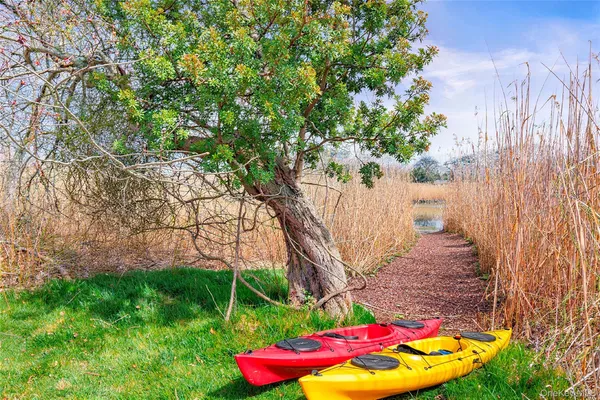 $4,575,000 | 161 South Road, Westhampton, NY 11977