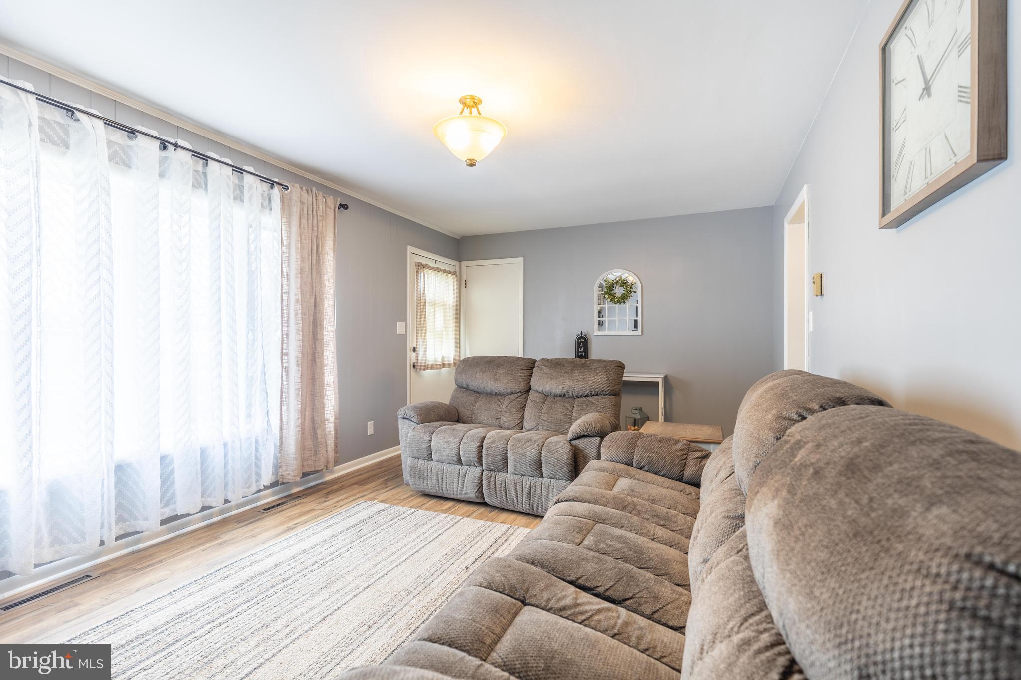 985 Ridge Road Shippensburg, PA 17257 - Photo 14 of 28 Gallery Image 14