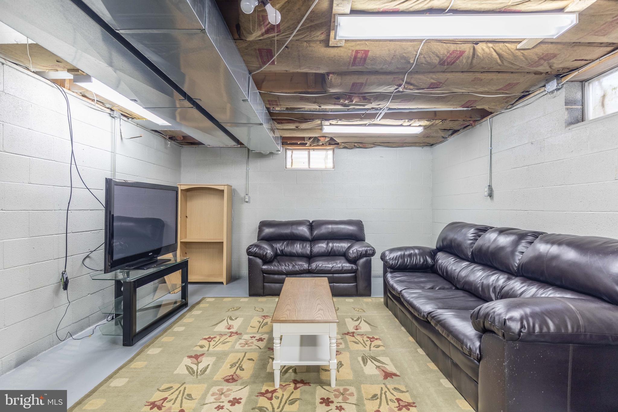 985 Ridge Road Shippensburg, PA 17257 - Photo 27 of 28 Gallery Image 27