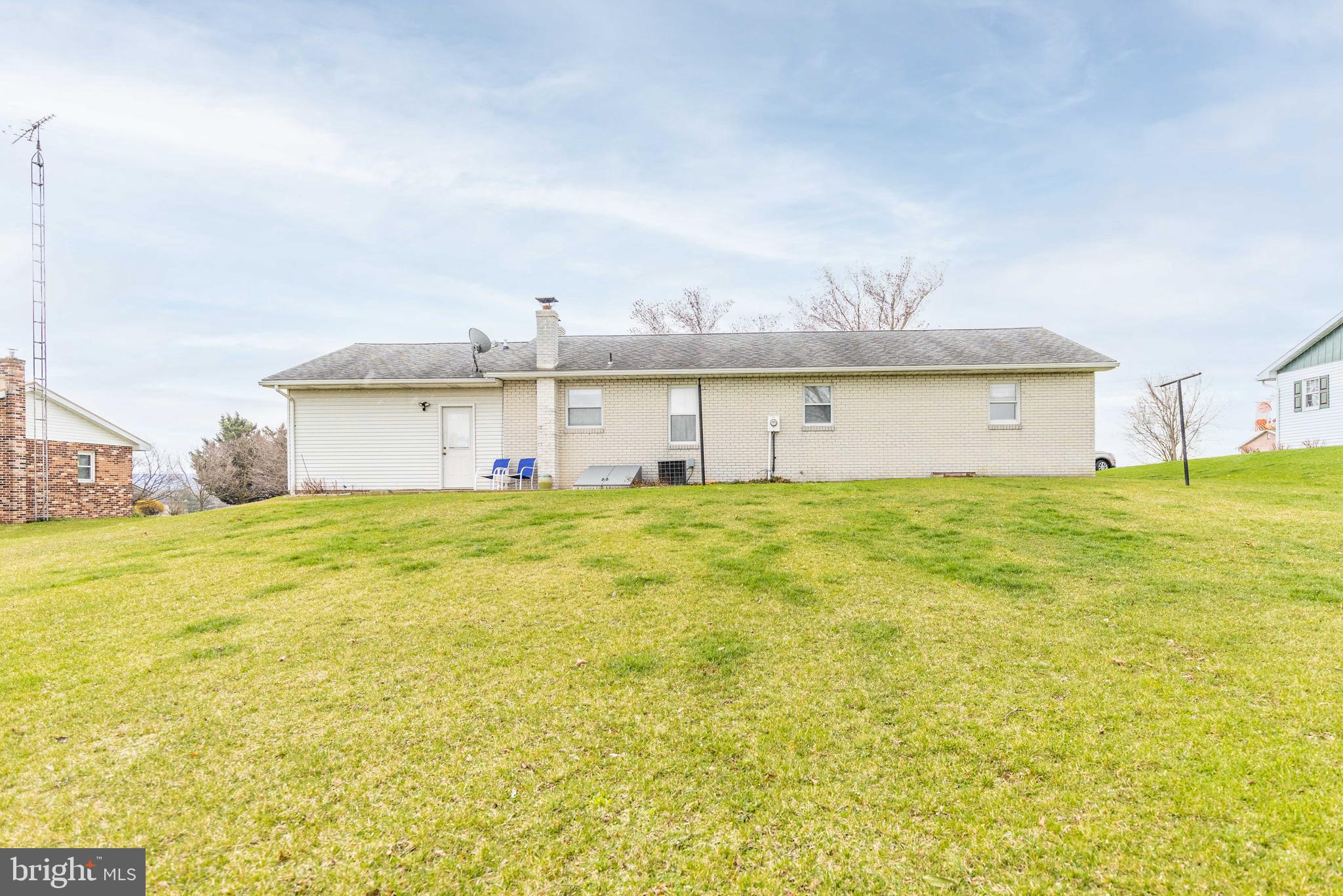 985 Ridge Road Shippensburg, PA 17257 - Photo 6 of 28 Gallery Image 6