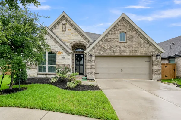 $375,000 | 15811 Tayden Point Drive, Humble, TX 77346