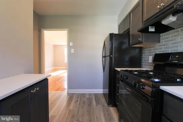$1,325 | 139 West Tulpehocken Street, Unit E2, Philadelphia, PA 19144