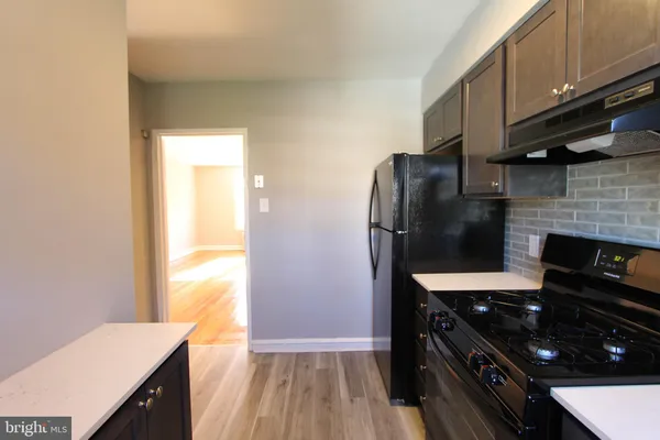 $1,325 | 139 West Tulpehocken Street, Unit E2, Philadelphia, PA 19144