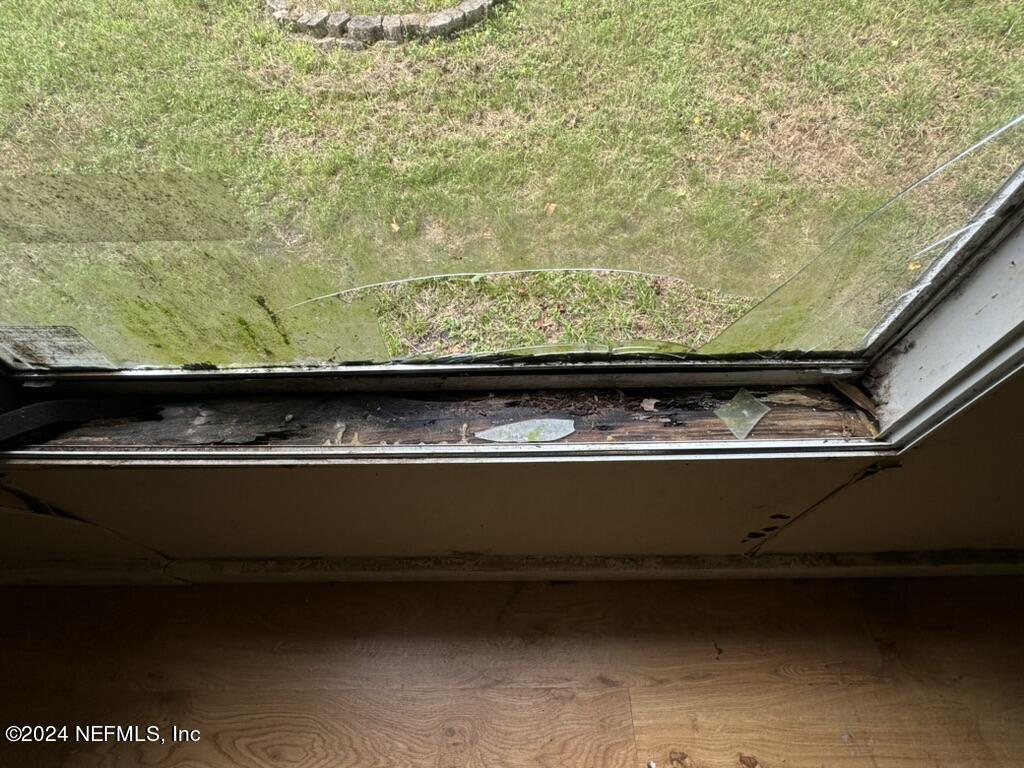 230 Katherine Road, Unit A & B Jacksonville, FL 32218 - Photo 34 of 69 Hall Window