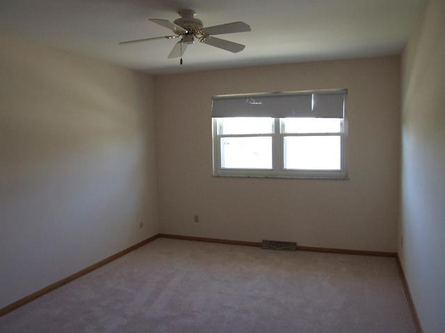 1362 Yorktown Road Columbus, OH 43232 - Photo 14 of 20 Gallery Image 14