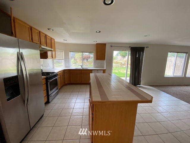 4306 Northeast 7th Place Renton, WA 98059 - Photo 5 of 13