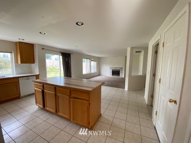 4306 Northeast 7th Place Renton, WA 98059 - Photo 7 of 13