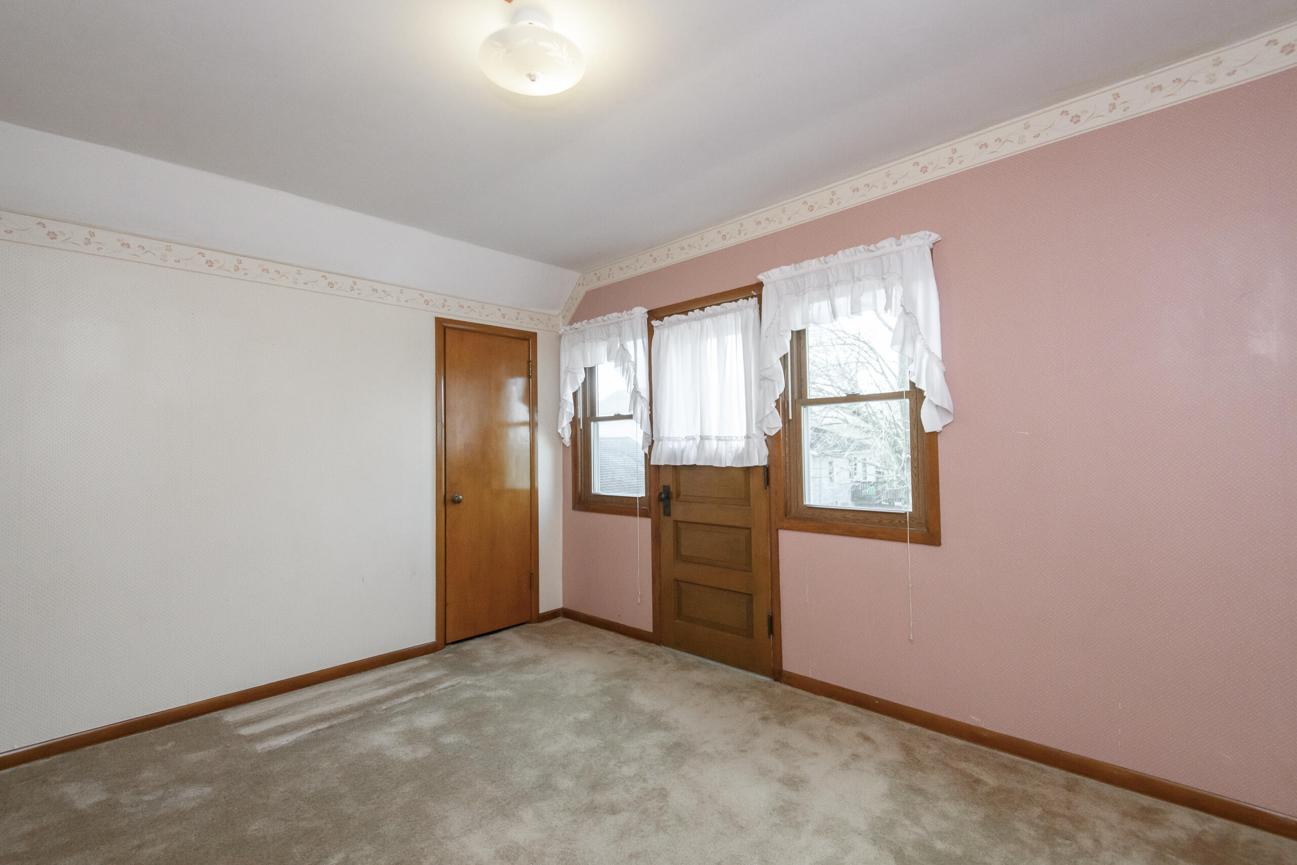 210 Chestnut Street Horicon, WI 53032 - Photo 32 of 54 Bedroom