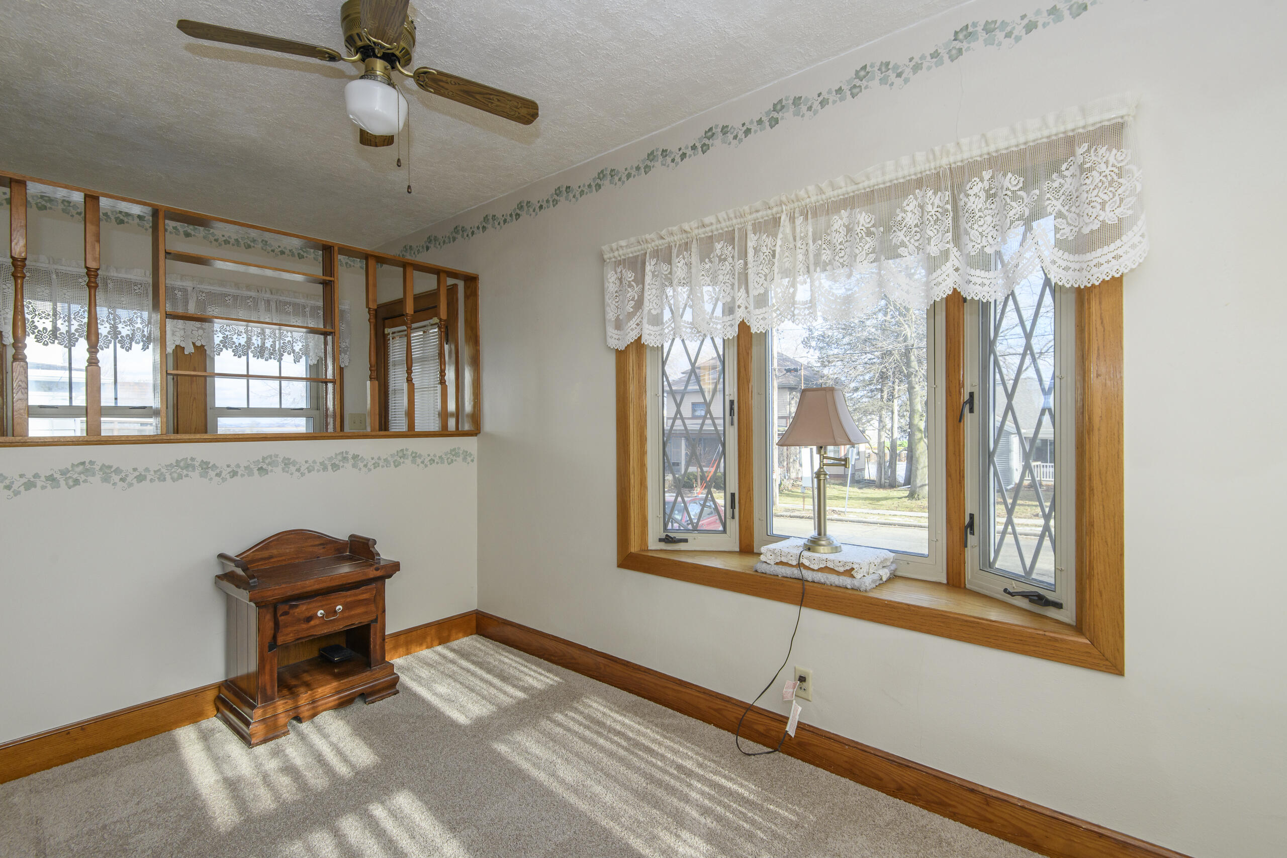 210 Chestnut Street Horicon, WI 53032 - Photo 3 of 54 Flex Room