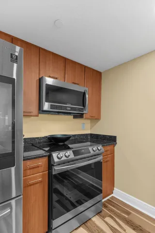 $324,900 | 300 South Duval Street, Unit 911, Tallahassee, FL 32301