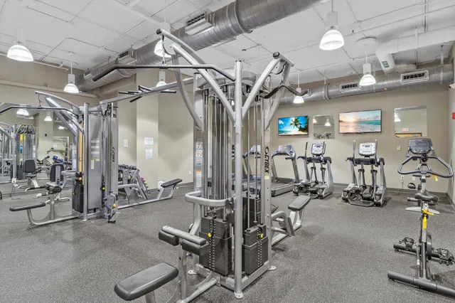 $324,900 | 300 South Duval Street, Unit 911, Tallahassee, FL 32301