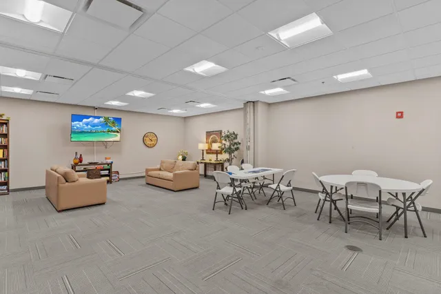 $324,900 | 300 South Duval Street, Unit 911, Tallahassee, FL 32301