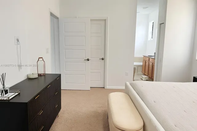 $720,000 | 19316 Northeast 8th Court, Miami, FL 33179