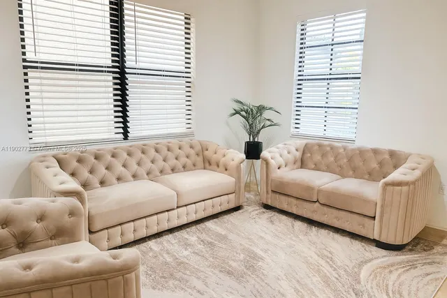 $720,000 | 19316 Northeast 8th Court, Miami, FL 33179