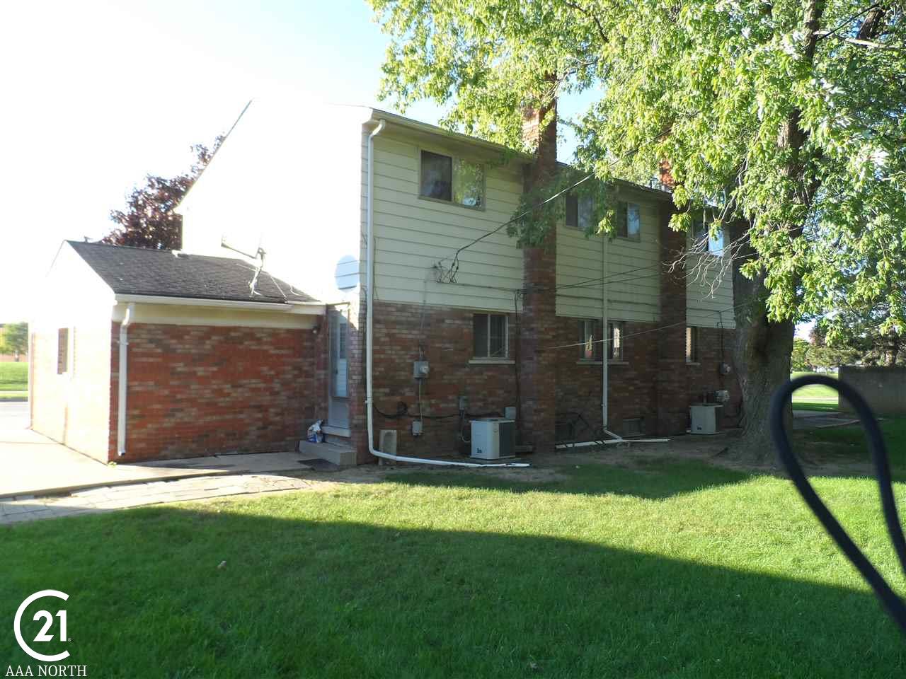 34160 Klein Road Fraser, MI 48026 - Photo 5 of 40