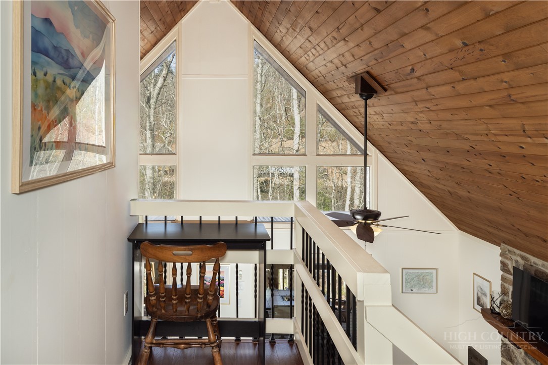 603 Hawk Ridge Road Deep Gap, NC 28618 - Photo 16 of 32 Gallery Image 16
