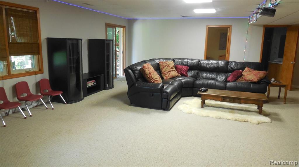 2591 Meadowview Court Rochester Hills, MI 48306 - Photo 24 of 30