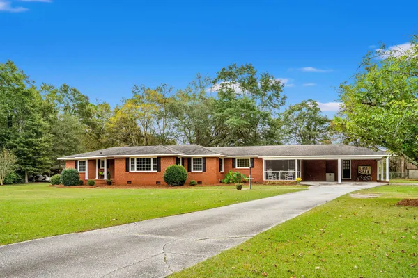 $375,000 | 4867 Bluff Road, Mullins, SC 29574