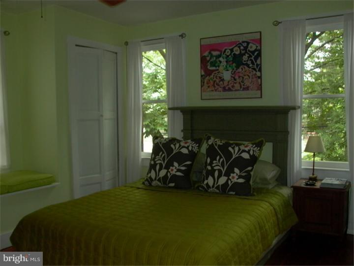 54 Grove Street Haddonfield, NJ 08033 - Photo 12 of 18 Gallery Image 12