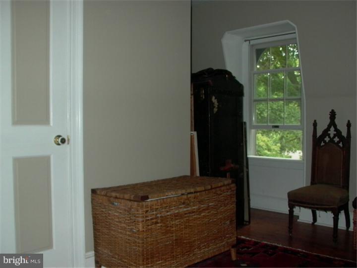 54 Grove Street Haddonfield, NJ 08033 - Photo 16 of 18 Gallery Image 16