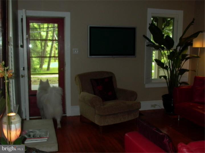 54 Grove Street Haddonfield, NJ 08033 - Photo 4 of 18 Gallery Image 4