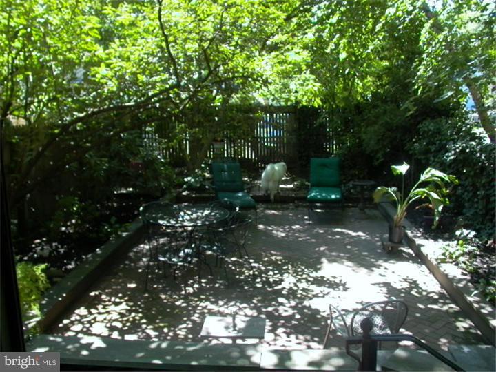 54 Grove Street Haddonfield, NJ 08033 - Photo 10 of 18 Gallery Image 10
