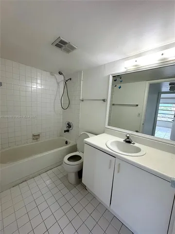 $1,895 | 10431 North Kendall Drive, Unit D312, Miami, FL 33176