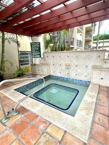 $1,895 | 10431 North Kendall Drive, Unit D312, Miami, FL 33176