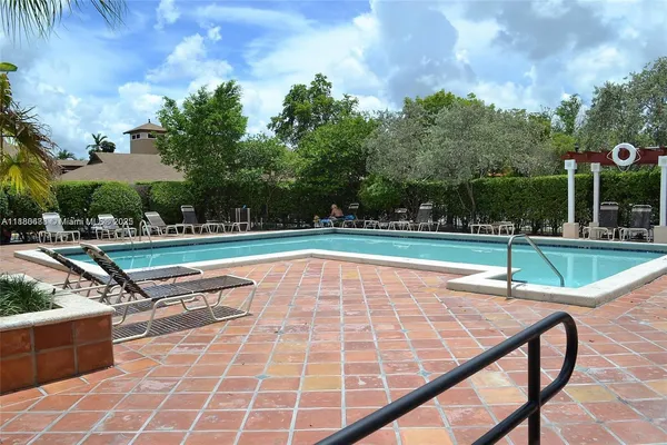 $1,895 | 10431 North Kendall Drive, Unit D312, Miami, FL 33176