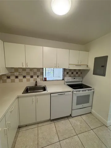 $1,895 | 10431 North Kendall Drive, Unit D312, Miami, FL 33176