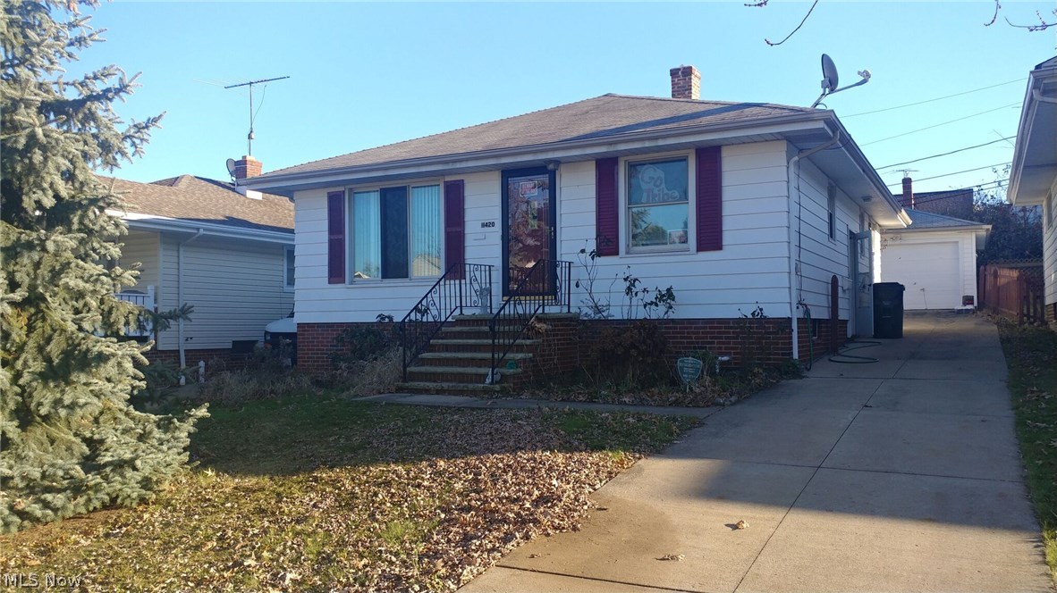 11420 Hempstead Road Garfield Heights, OH 44125 - Photo 2 of 30