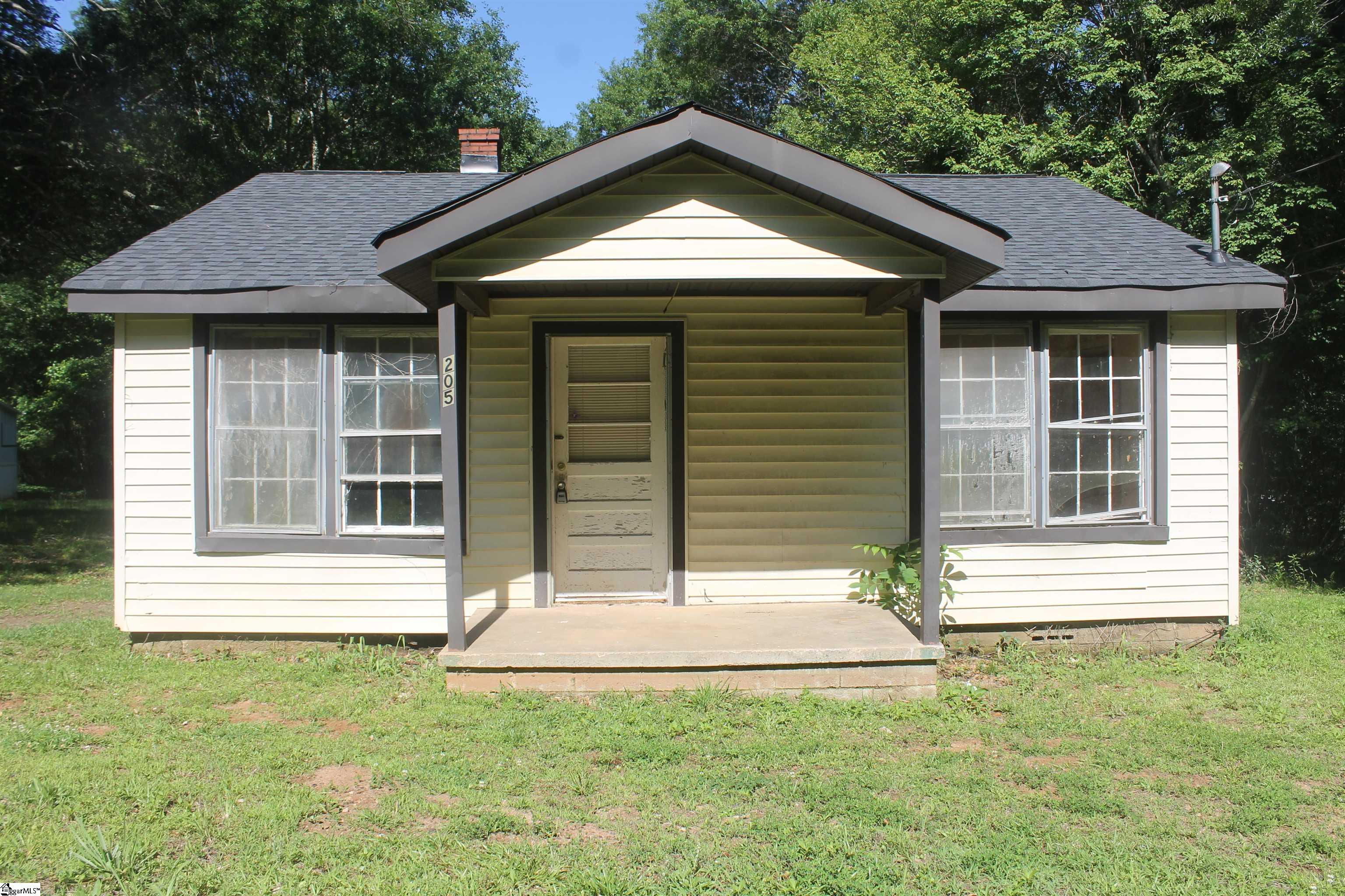 205 Hamilton Street Easley, SC 29640 - Photo 1 of 1 Gallery Image 1