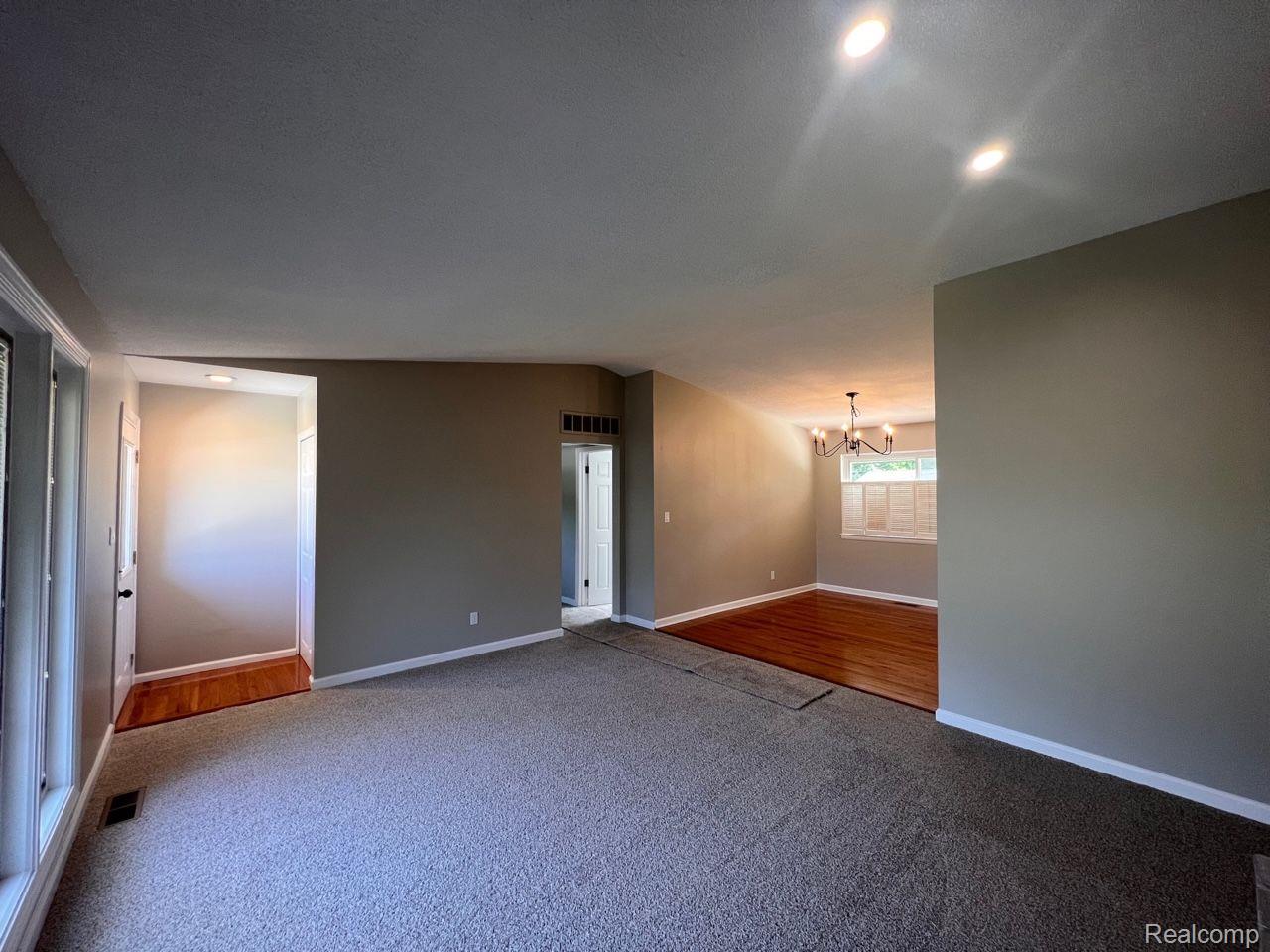 40693 West 10 Mile Road Novi, MI 48375 - Photo 5 of 26 Gallery Image 5