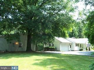 180 North Pemberton Road Pemberton, NJ 08068 - Photo 1 of 6 a view of a house with a yard