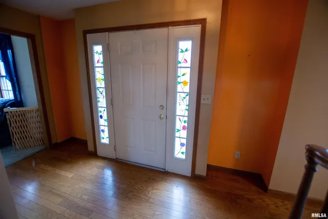 $300,000 | 591 Breezy Point Drive, Clinton, IA 52732