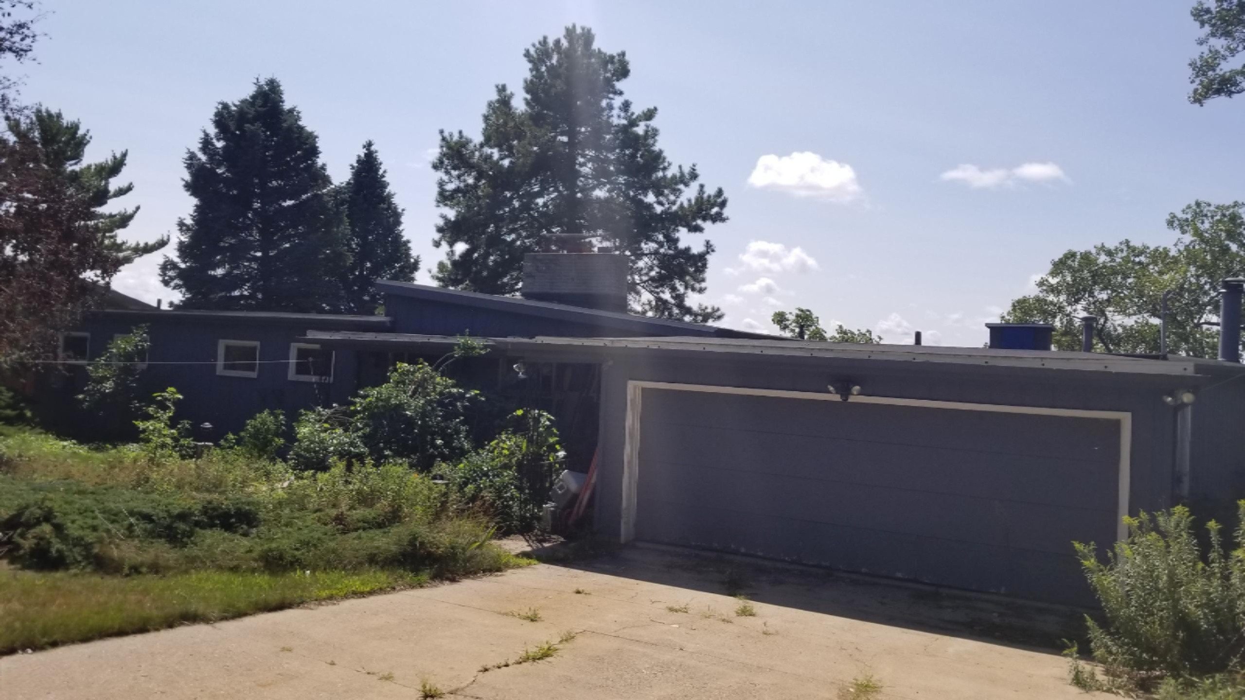 18427 North Shore Estates Road Spring Lake, MI 49456 - Photo 1 of 24 20170823_150935