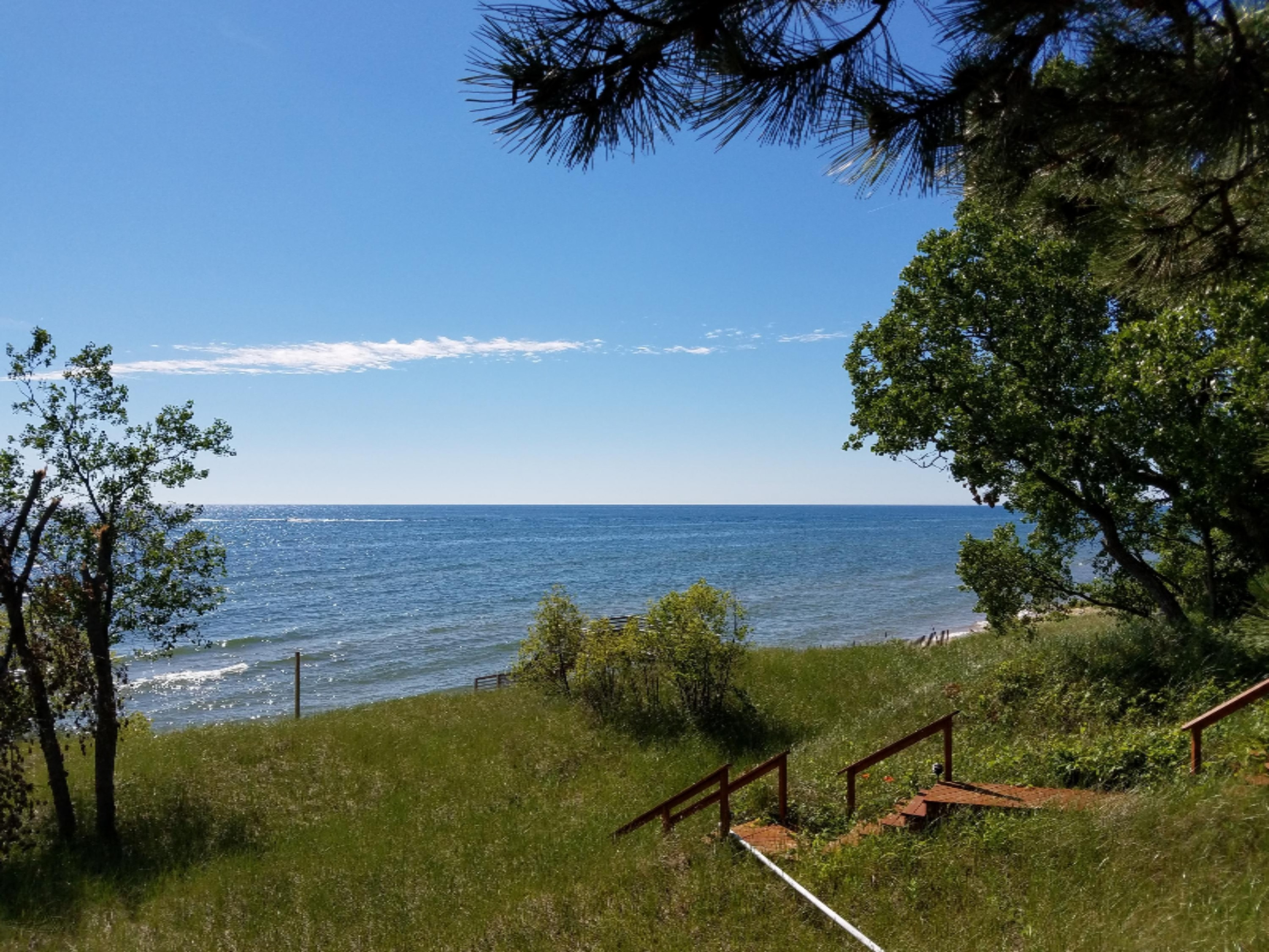 18427 North Shore Estates Road Spring Lake, MI 49456 - Photo 9 of 24 20160626_171720