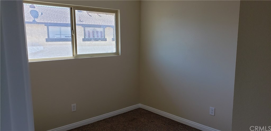 7913 Pinehurst Drive Highland, CA 92346 - Photo 11 of 14