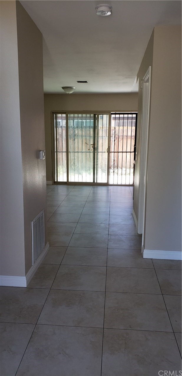 7913 Pinehurst Drive Highland, CA 92346 - Photo 9 of 14