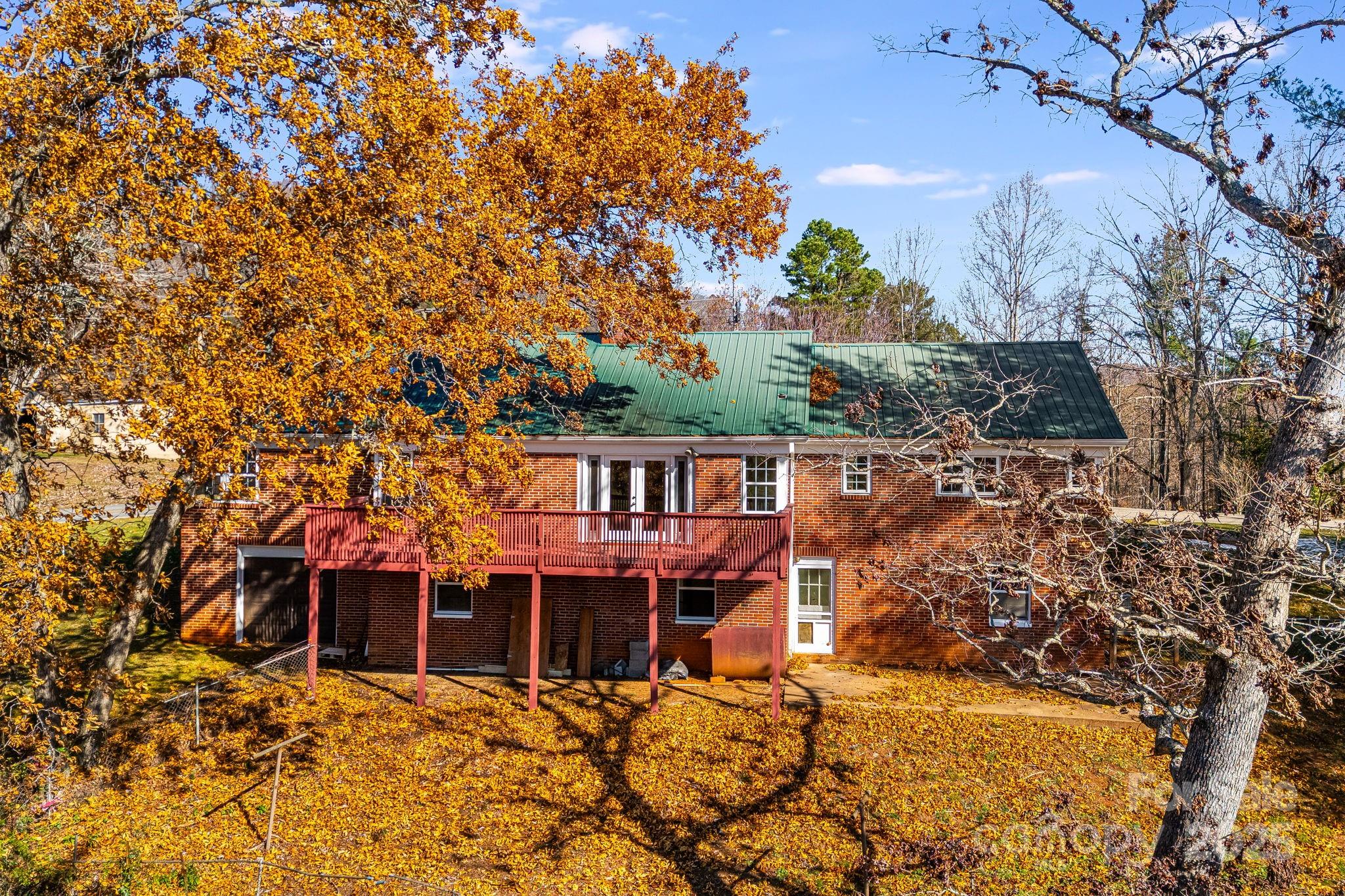 92 Parkway View Road Mars Hill, NC 28754 - Photo 3 of 46