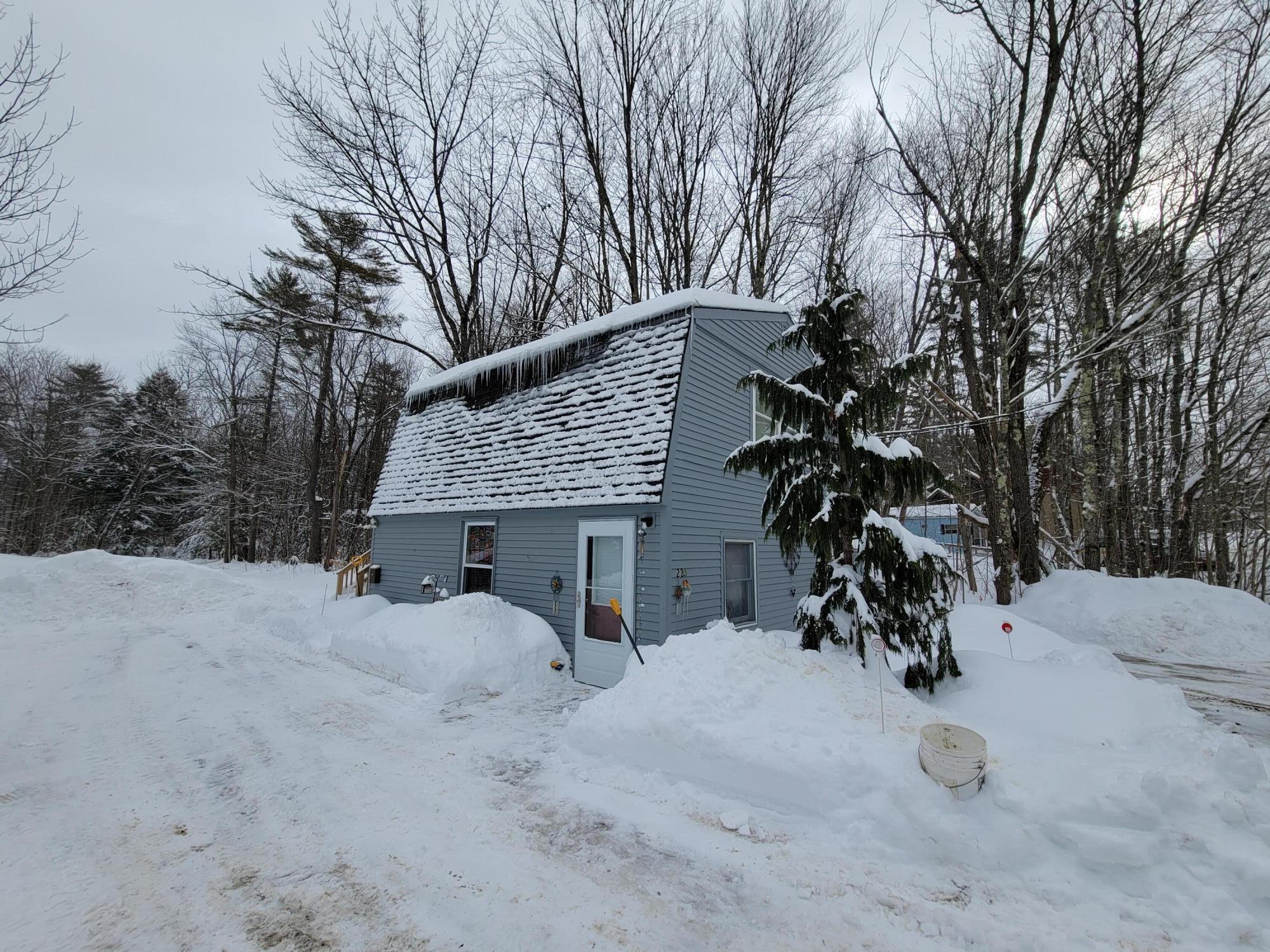 218-220 Pond Road Bridgton, ME 04009 - Photo 10 of 46 20220207_101014