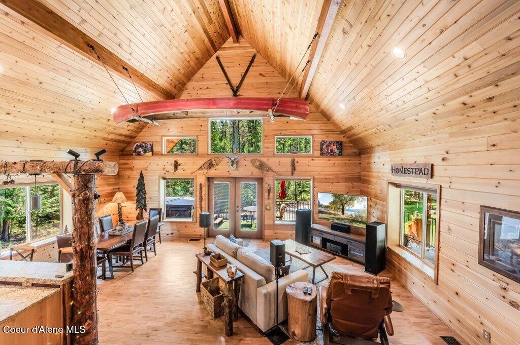 627 Gray Wolf Road Moyie Springs, ID 83845 - Photo 6 of 39 Open concept living