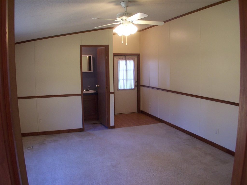 120 Cleveland Creek Road Fair Play, SC 29643 - Photo 24 of 34 Gallery Image 24