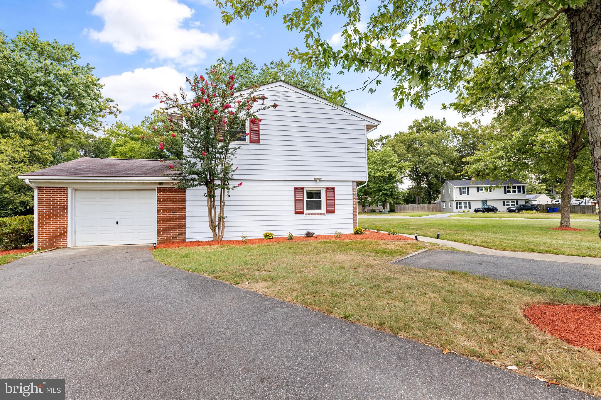 6748 Amherst Road Bryans Road, MD 20616 - Photo 5 of 27 Gallery Image 5