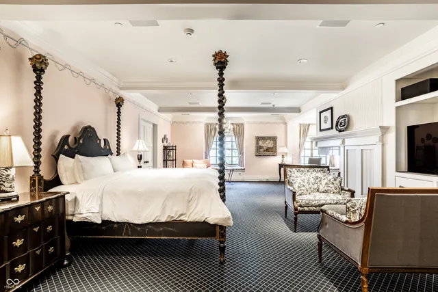 $19,900,000 | 944 South Shore Drive, Culver, IN 46511