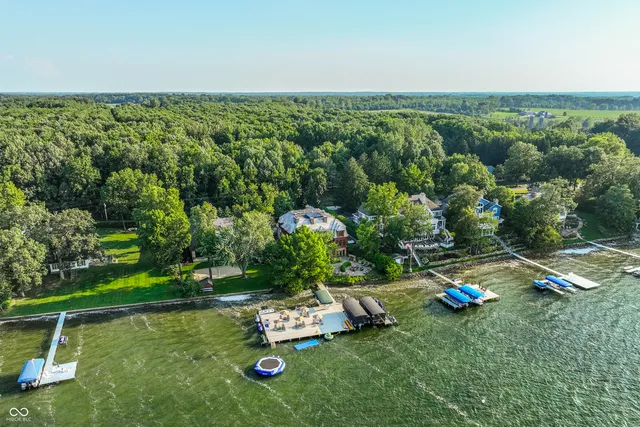 $19,900,000 | 944 South Shore Drive, Culver, IN 46511