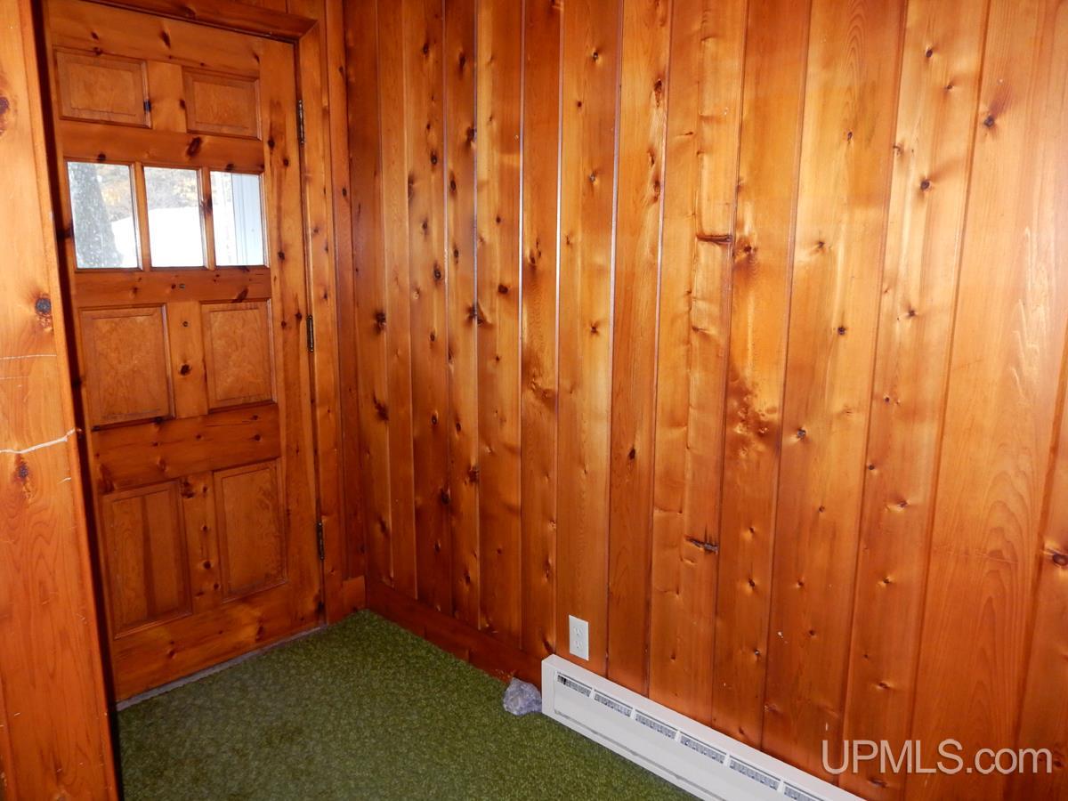924 North Co Road Manistique, MI 49854 - Photo 18 of 32