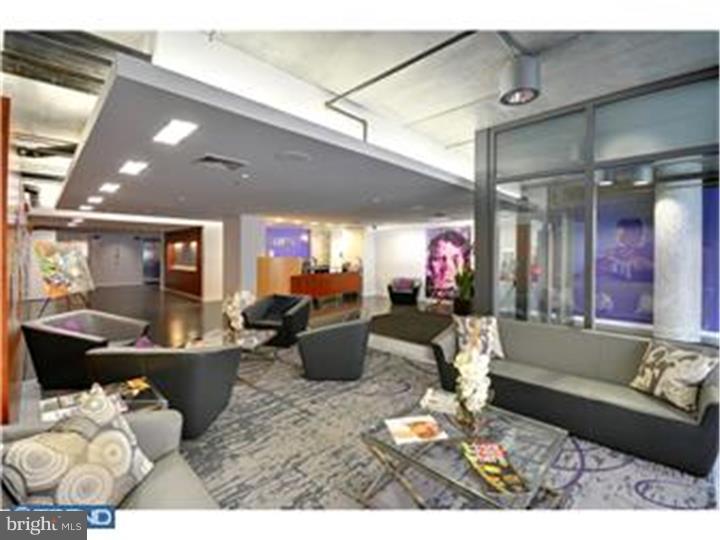 1352 South Street, Unit 208 Philadelphia, PA 19147 - Photo 10 of 12