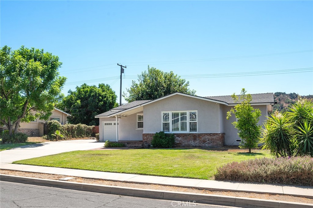 1032 East Lemon Avenue Glendora, CA 91741 - Photo 4 of 48