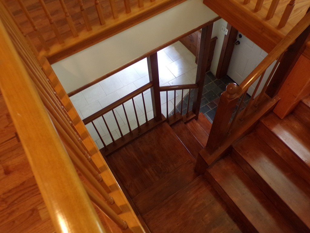 18 Camp Road Sturbridge, MA 01518 - Photo 16 of 21